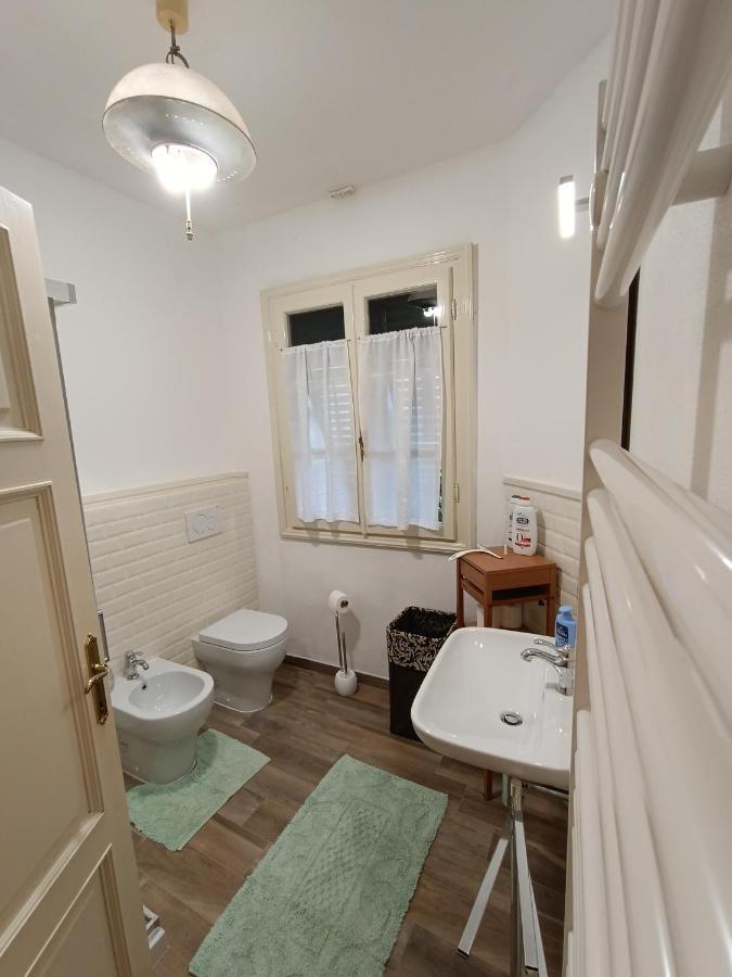 Cozy Apartment Near The City Walls Lucca Exterior foto